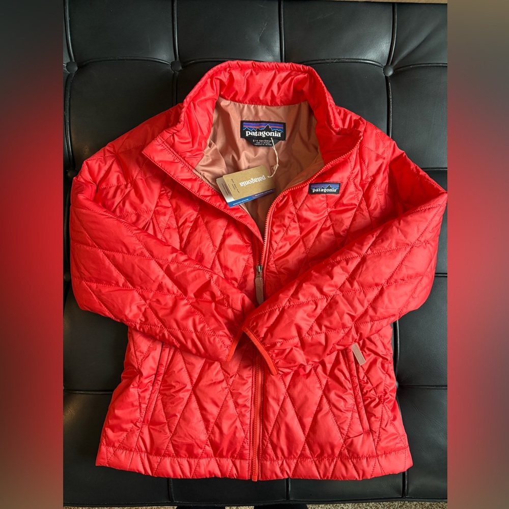 Patagonia NWT Vibrant Orange Quilted Jacket - Kids Size 7/8